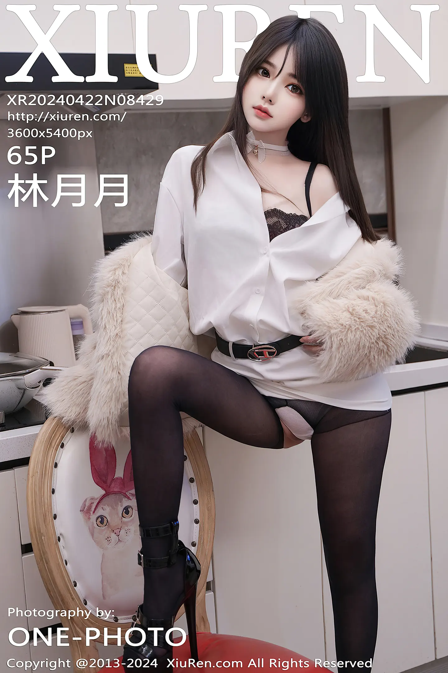 [XiuRen秀人网]No.8429_模特林月月性感白色衬衫露蕾丝内衣配开档黑丝秀美腿诱惑写真65P-秀人网 - XiuRen.Space